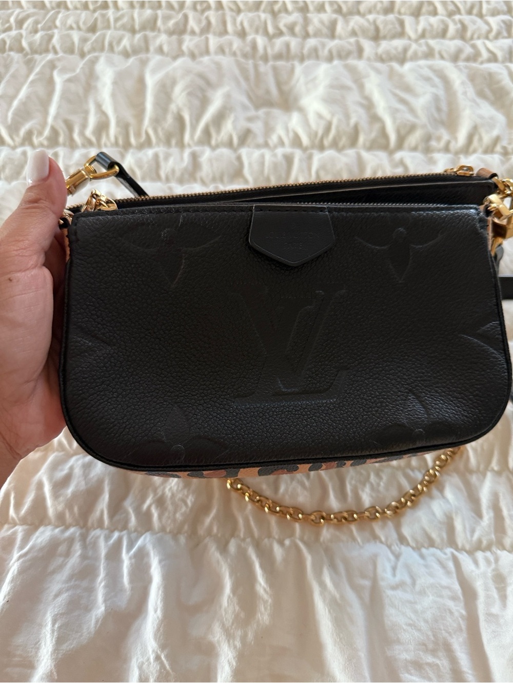 Louis Vuitton Multi-Pochette in Black/Leopard Leather Crossbody with Gold Chain - Picture 2 of 10